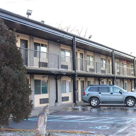 Travelodge Livonia/Canton/Novi